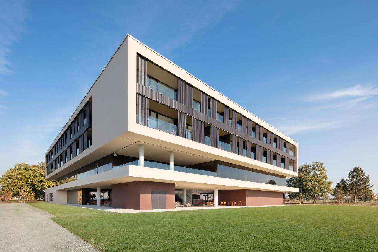Hotel Materra Όσιγιεκ Εξωτερικό φωτογραφία