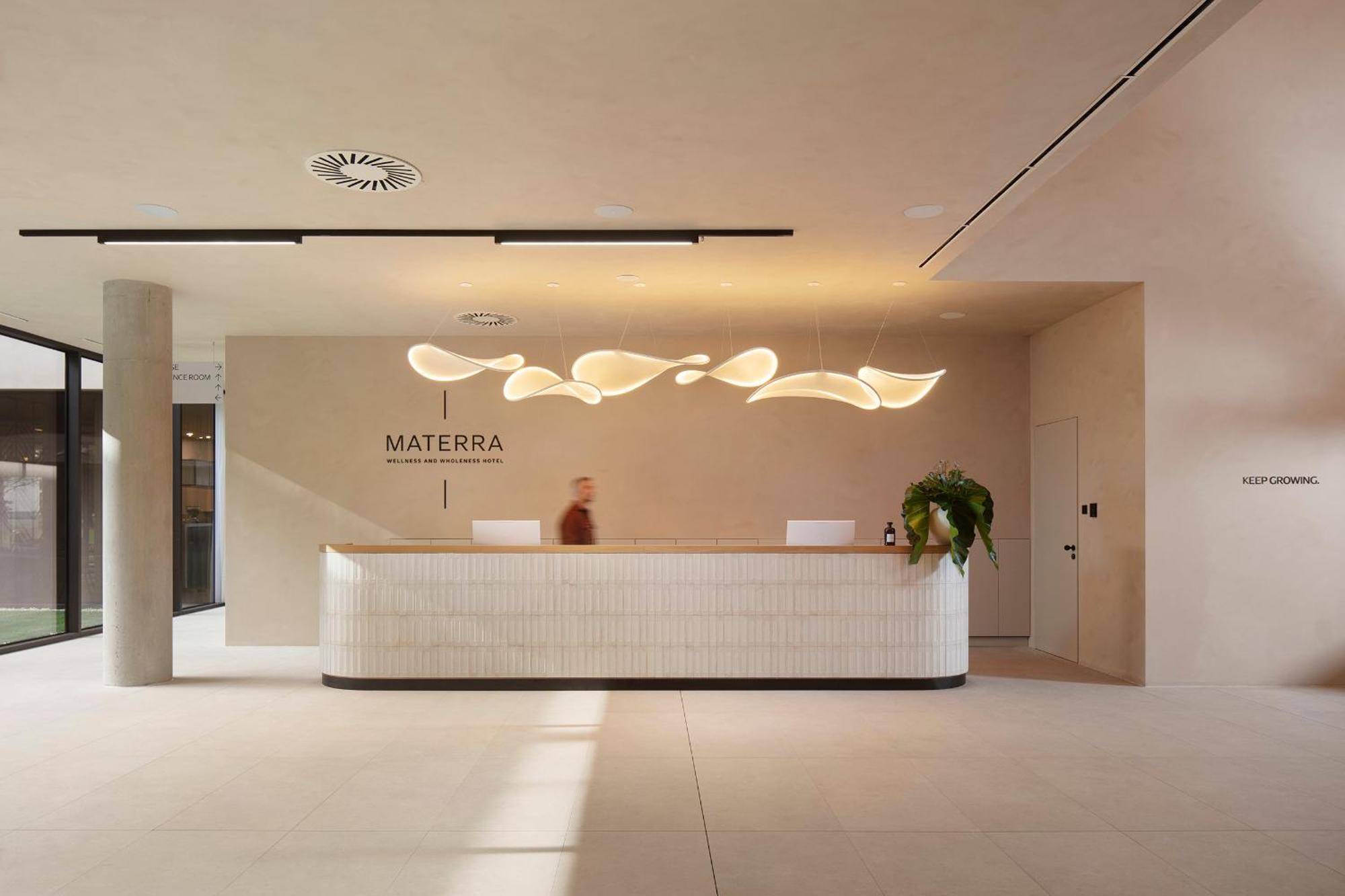 Hotel Materra Όσιγιεκ Εξωτερικό φωτογραφία